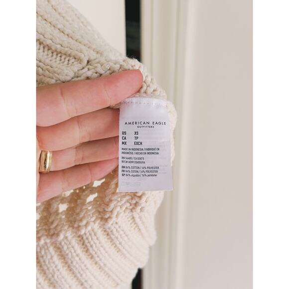 American Eagle Cream Crochet Long Sleeve Sweater Vintage XS Cozy Vintage Y2K - Picture 6 of 7